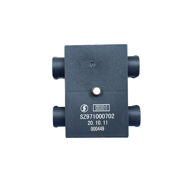

Fuse Box SZ971000702 for SHACMAN Delong F3000 M3000 X3000 Truck Parts
