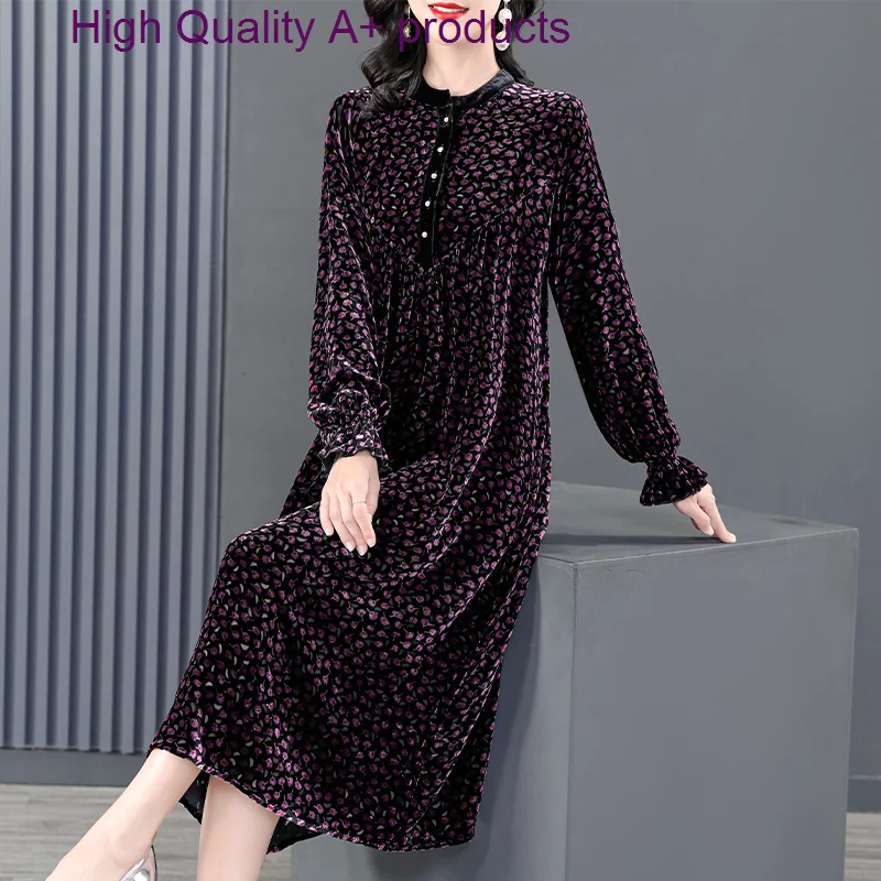 

Осенне-зимнее бархатное плотное теплое платье миди с цветочным рисунком 2023 корейское винтажное повседневное женское элегантное облегающе...