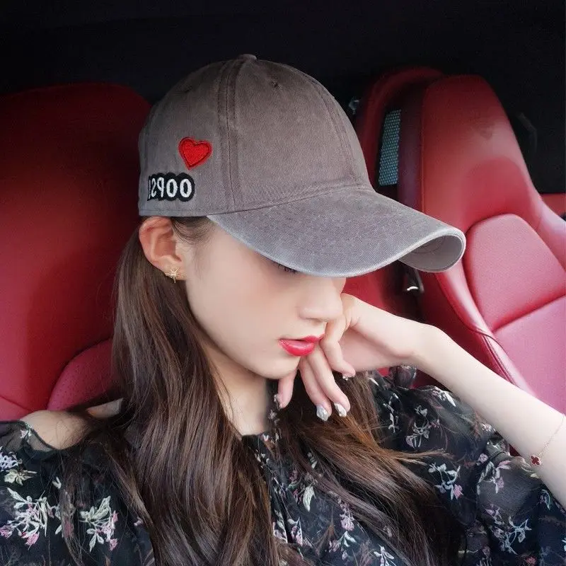 

Lady's Baseball Cap Love Heart Embroidery Kawaii All-match Sunshade Casual Student Hat Korean Spring Summer Cap 2022 New