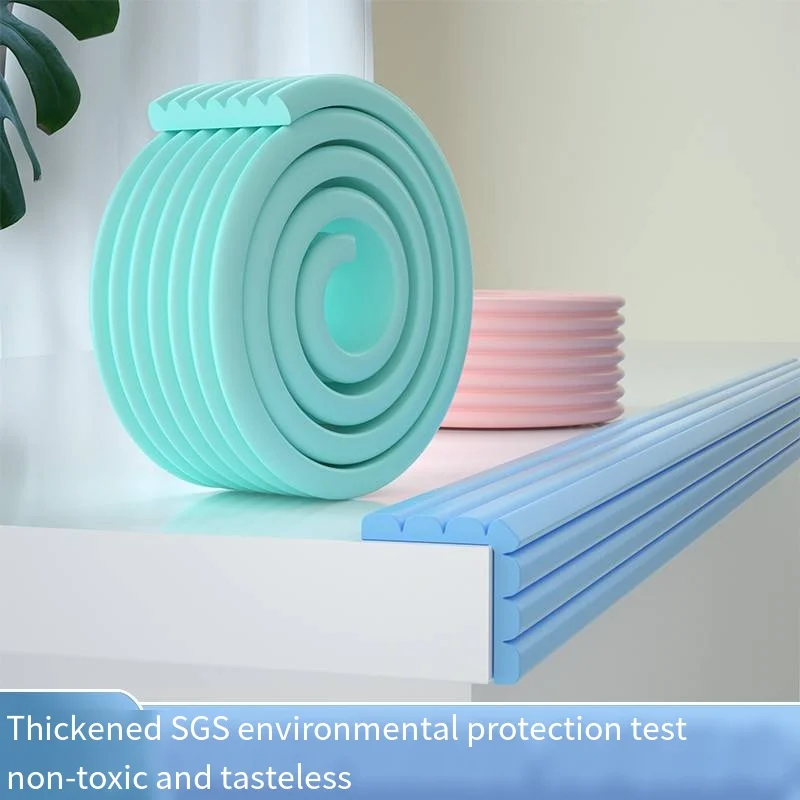 Волнистый защитный уголок для детей 2 м