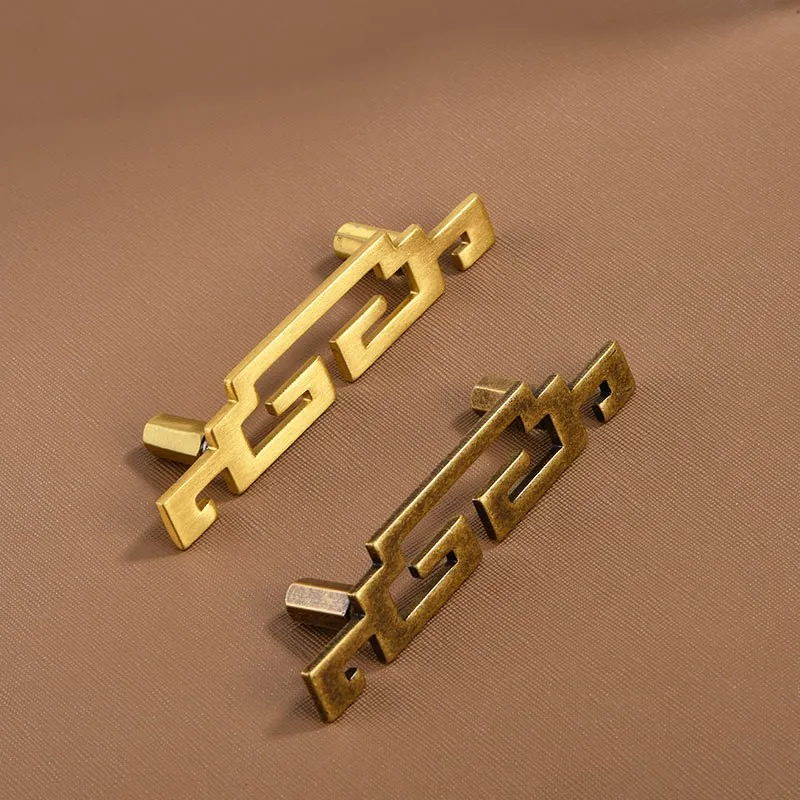 Ручка для двери шкафа в ретро-стиле