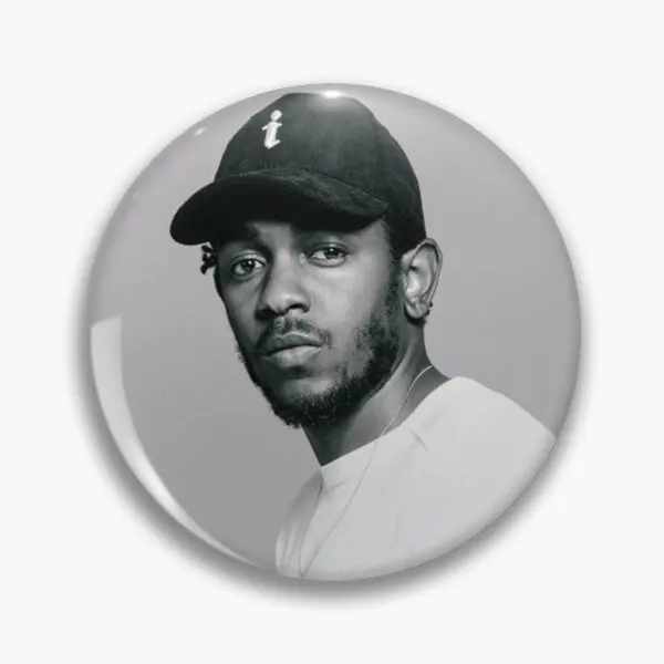 

Kendrick Lamar настраиваемая мягкая пуговица заколка Декор подарок на воротник Одежда металлическая модная детская шляпа женская заколка на лацк...