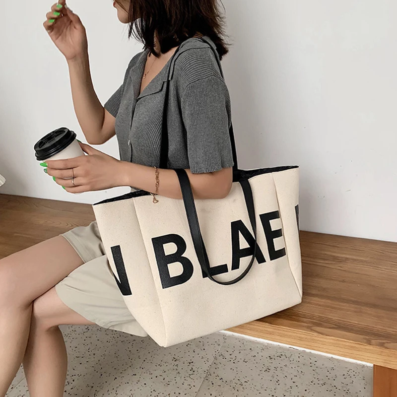 

High Capacity Shoulder Tote Bag For Women 2022 Fashion Trend Luxury Designer Handbag Bucket Top Handle Bag Messenge Shopping Bag
