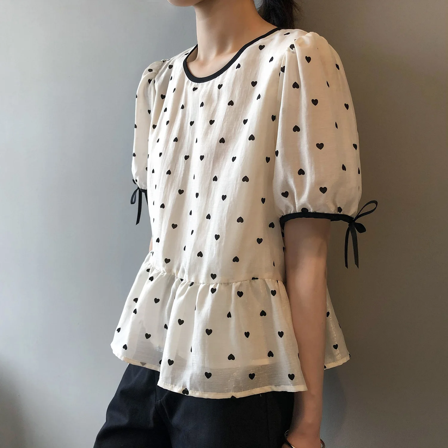 

SuperAen 2022 Summer New O Neck Puff Sleeve Print Casual White Women Shirts