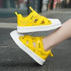 Детские Нескользящие кроссовки, сетчатые сандалии для девочек и мальчиков, модные босоножки, разноцветные, обувь для бега, лето 2020