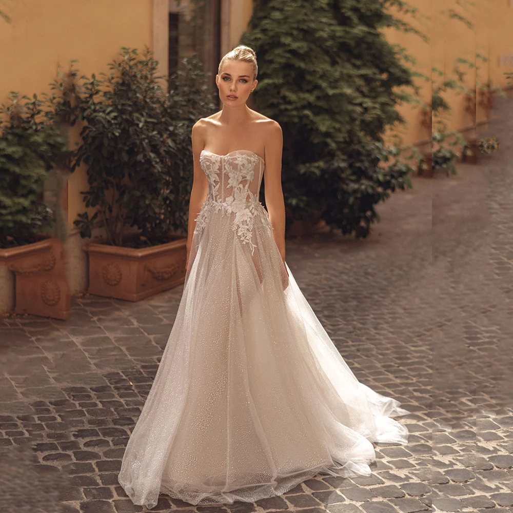 

Блестящие Свадебные платья цвета слоновой кости с вырезом сердечком без рукавов Свадебные платья с аппликацией блестками трапециевидного ...