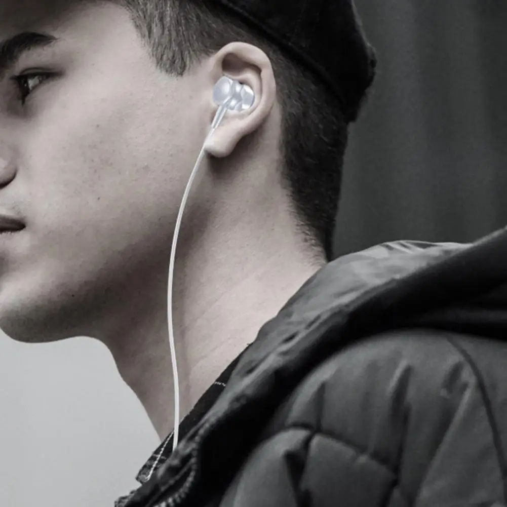 

Wired Headphones Heavy Bass In Ear Headphone with Mic Stereo Mobile Earphone Earbuds Wire Game Headset Phone Earphones