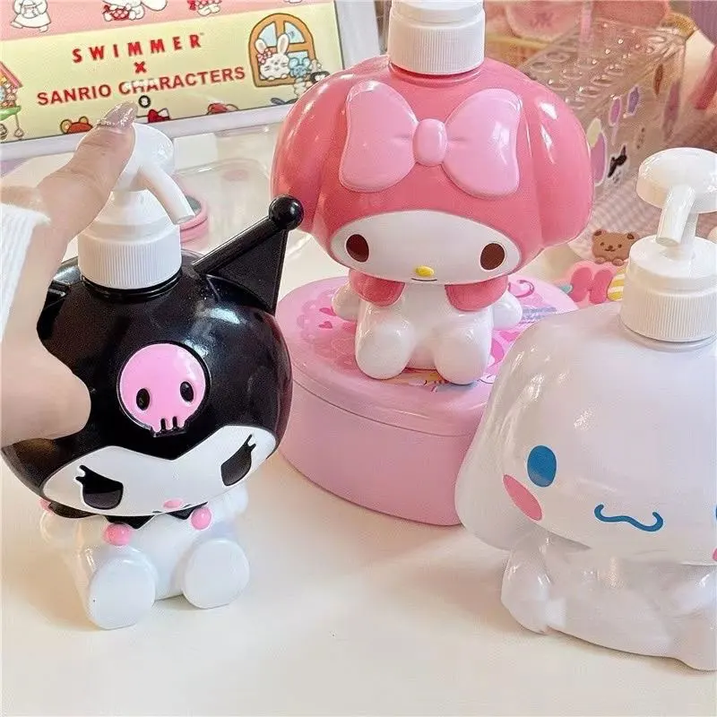 Многоразовый дозатор для мыла Sanrio Hello Kitty Kuromi 500-750 мл