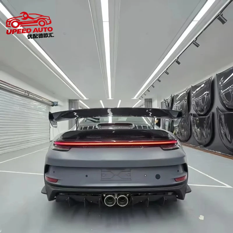 Фото Комплект обвеса STLF 911 GT3 (передний и задний бамперы) для Porsche Carrera 911 992 2019-2024: Обновление до стиля 911 GT3 №5