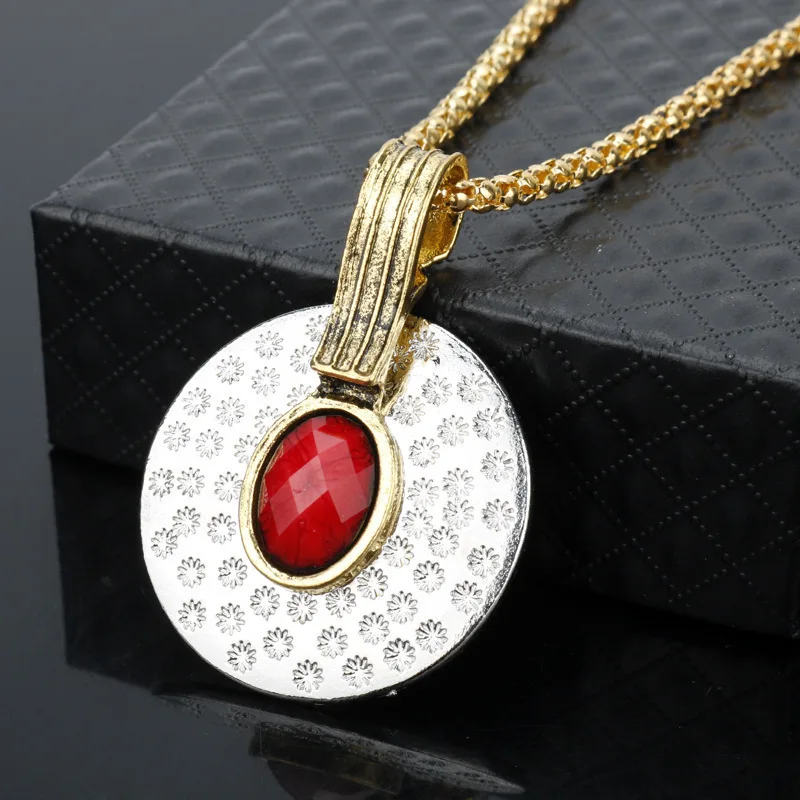 Bandai Legends Wanda Scarlet Witch Figure Necklace Same Accessories Gifts For Women Girlfriend |