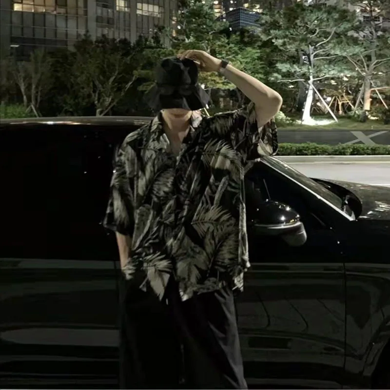 

Hawaiian Floral Shirt Men's Short-sleeved Loose All-match Summer Thin Shirt Hong Kong Style Ins Tide Brand Handsome Jacket