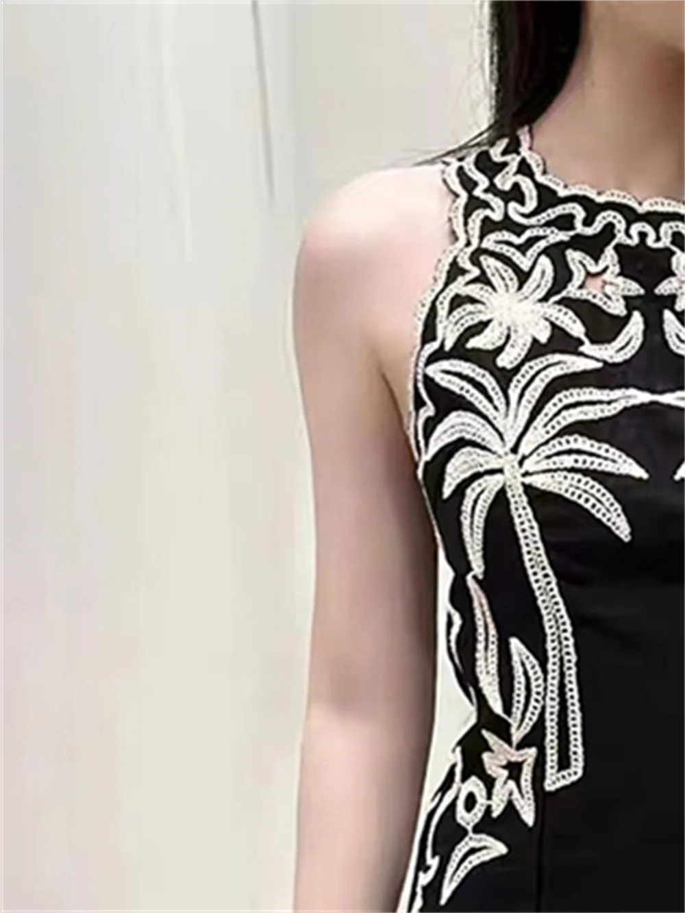 

Women Mini Robe Embroidery Slim Hollowed Out Sleeveless Vintage Dress