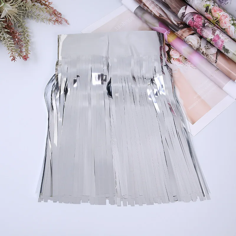 

Фольгированный баннер с бахромой parehope 3 метра