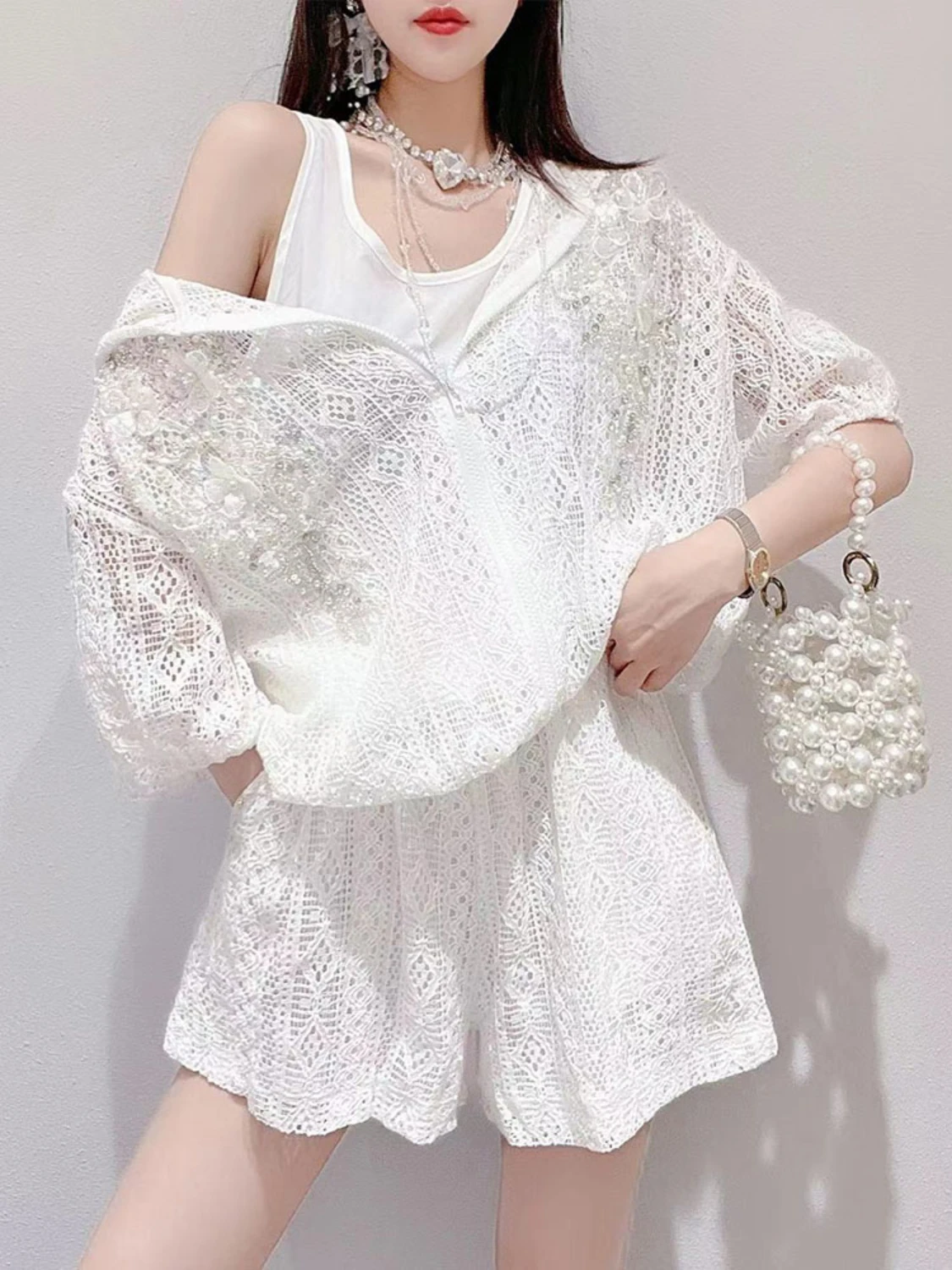 Lace Fairy Two-piece Suit Female 2022 Summer New Korean Style Fashion Sweet Beads Hooded Top Women's Western Solid Casual Shorts enlarge