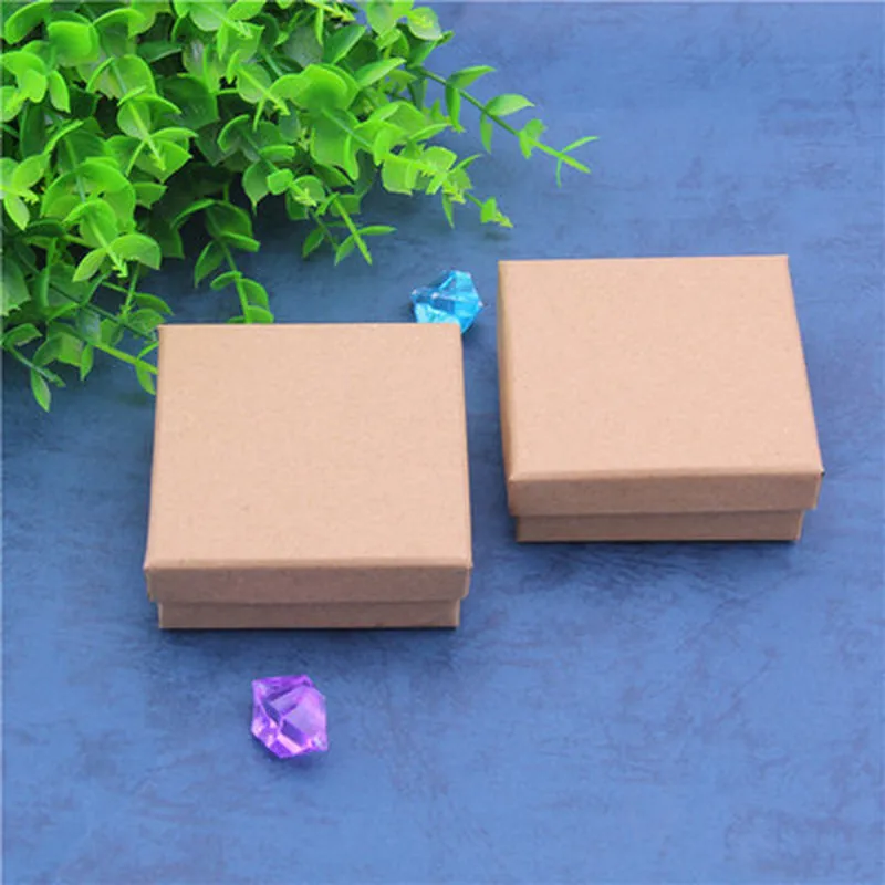 

Подарочная коробка из крафтовой бумаги, 24 шт./лот, 7 см x 7 см, картонная коробка из крафтовой бумаги для подвесок в виде кольца, мыла, конфет, Ин...