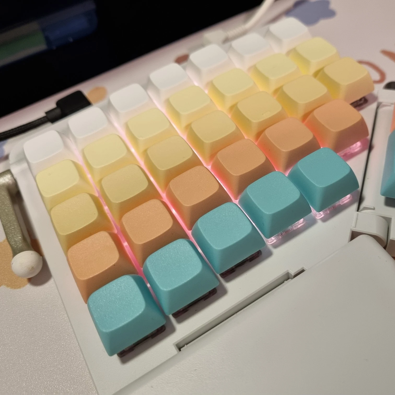 Фото XDA Profile Keycaps Механическая клавиатура PBT Keycap 1U 1X Индивидуальные геймерские черные, белые, розовые колпачки для клавиш для переключателей Cherry Mx GK61 №3