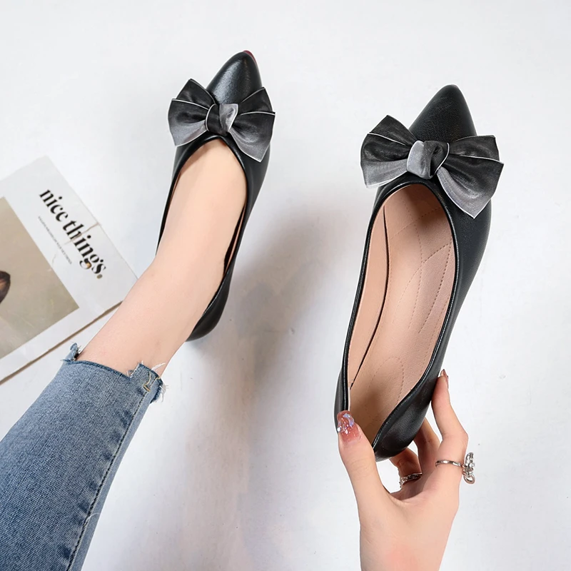 

2022 Spring and Summer New Bow Flat Women's Shoes Comfortable, Breathable and Elegant Flat-bottomed Office Women's Shoes
