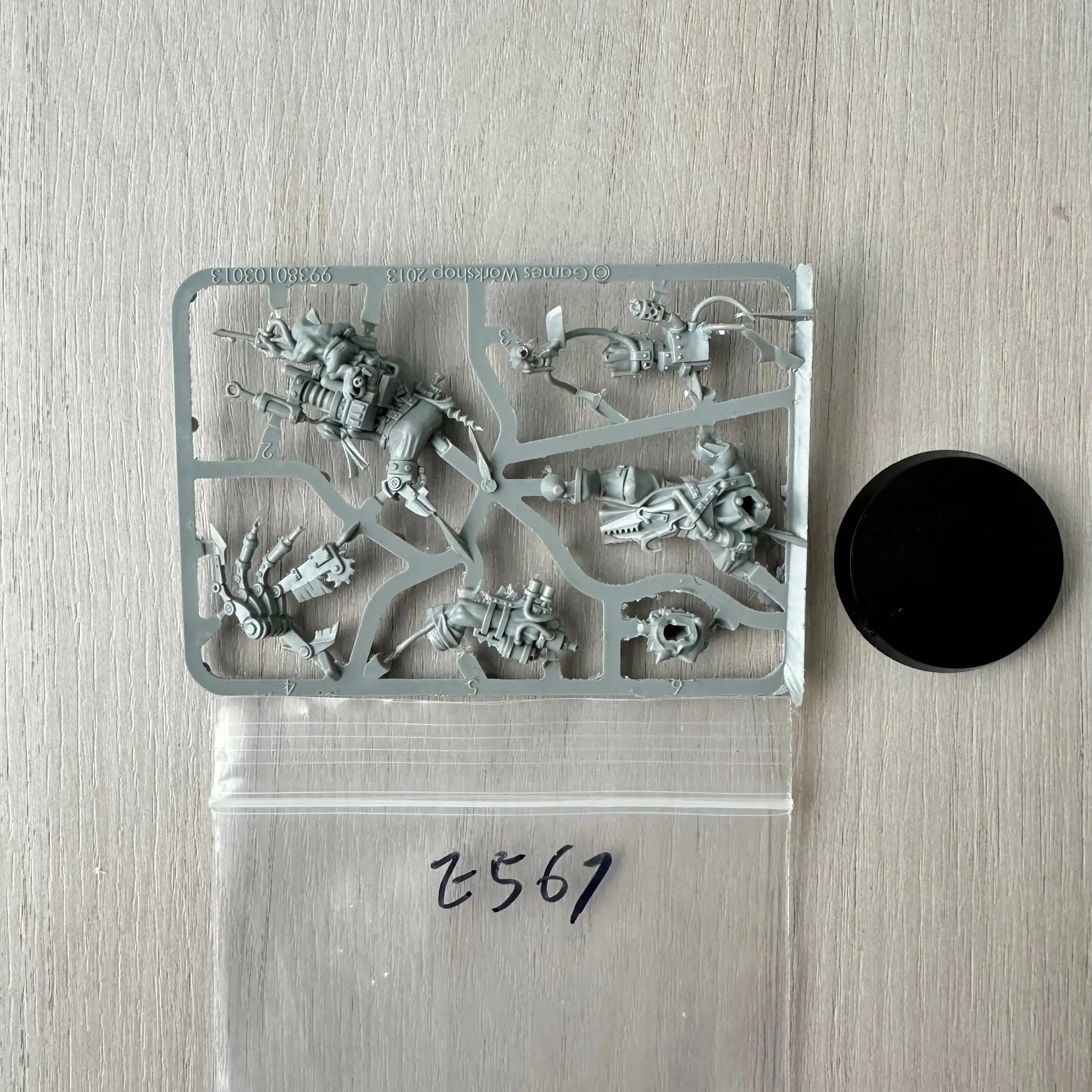 

Resin Model Kit Unpainted E567 Board Game Wargames Garage Kits