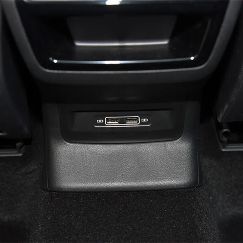 Гнездо USB OEM для заднего сиденья USB-адаптер Armerst Skoda Kodiaq Karoq 5QD 035 726 L