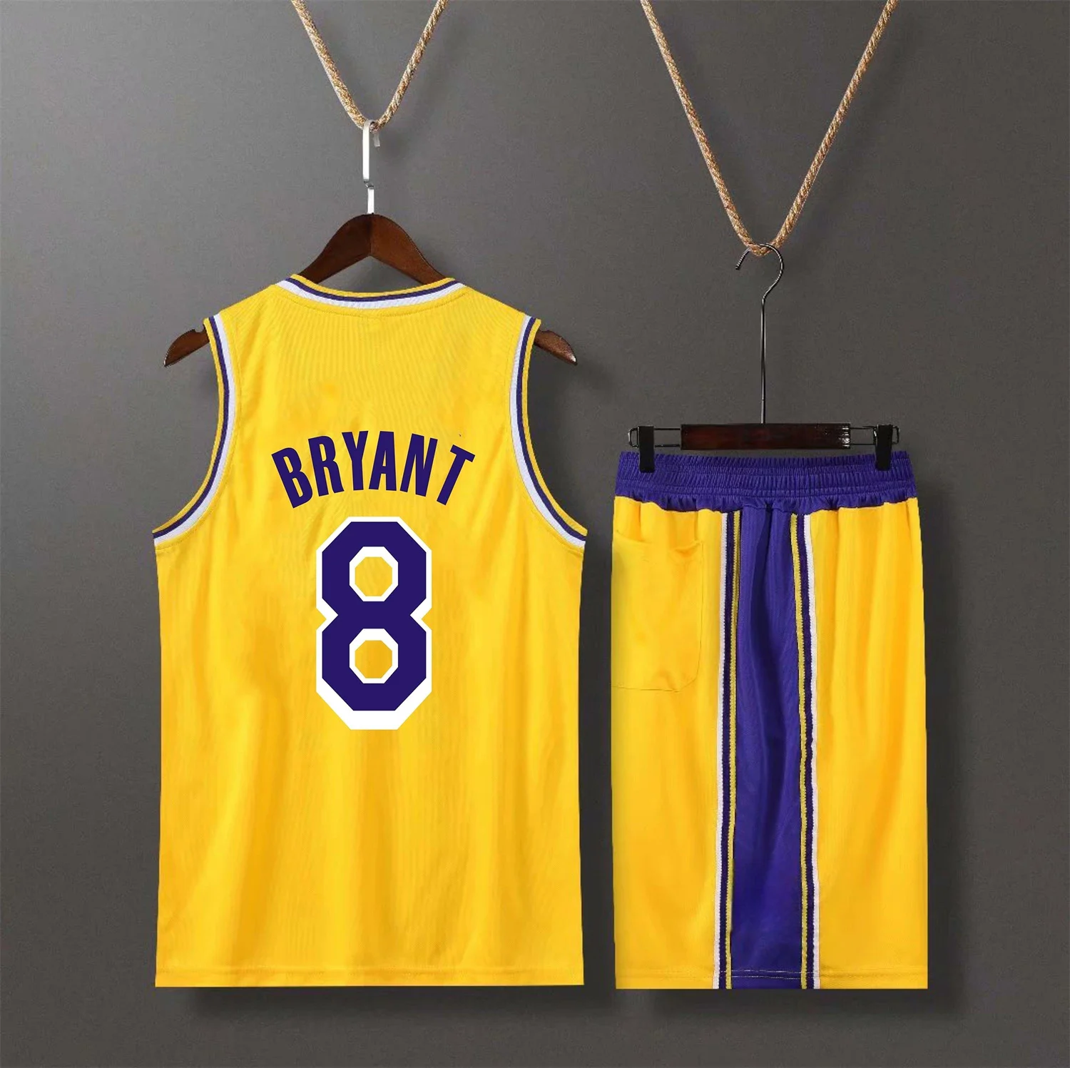 

High Quality USA Basketball Club Player Basketball Uniforms Star BRYANT 8 Has Team Logo Basketball Jerseys