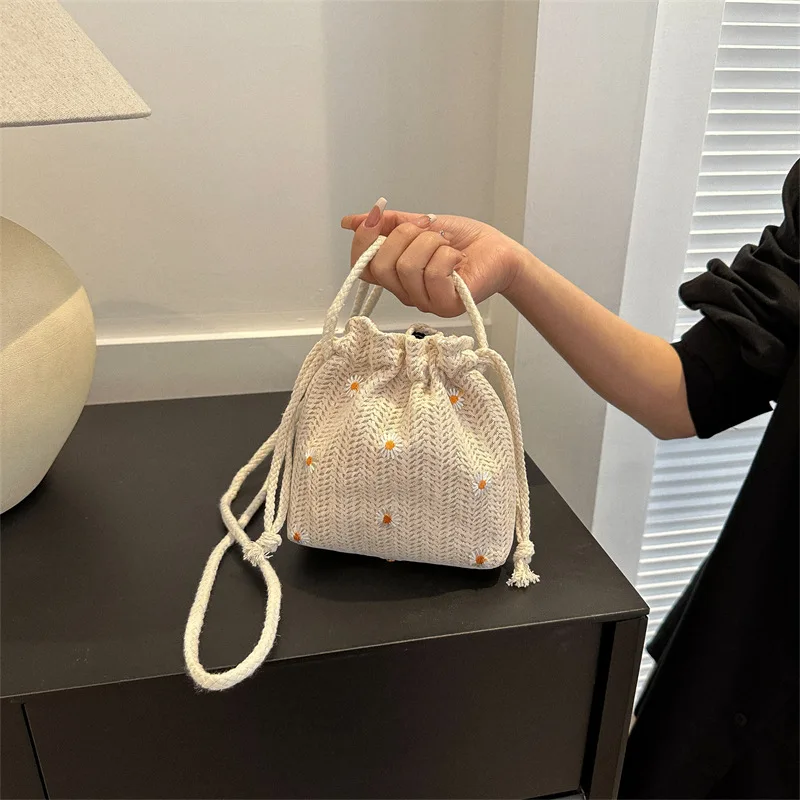 

Усовершенствованные повседневные сумки через плечо, летняя новая Универсальная плетеная Сумка Феи из соломы, кружевная мини-сумка-мешок, чистая соломенная сумка ручной работы для женщин