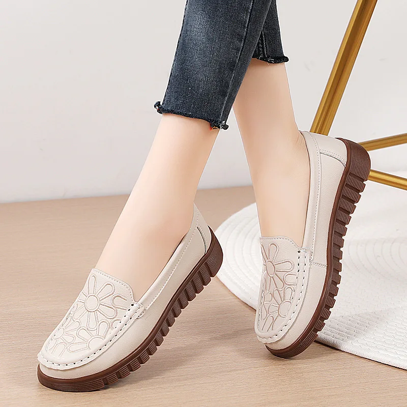 

Women Flats Summer Women Genuine Leather Shoes With Low Heels Slip On Casual Flat Shoes Women Loafers Soft Nurse Ballerina Shoes