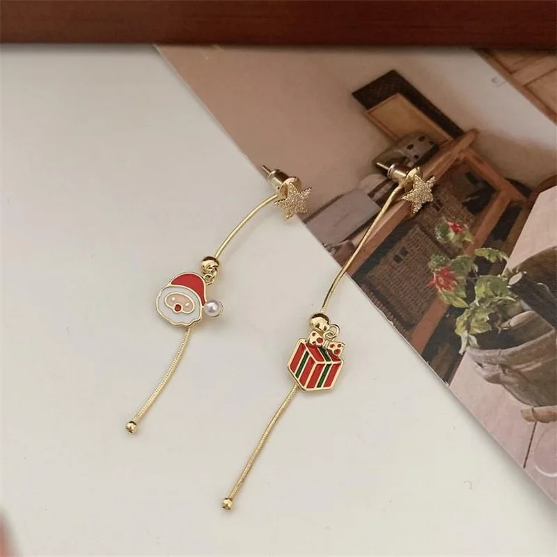 Висячие серьги с подвижными Санта клаусами и длинными кисточками для женщин