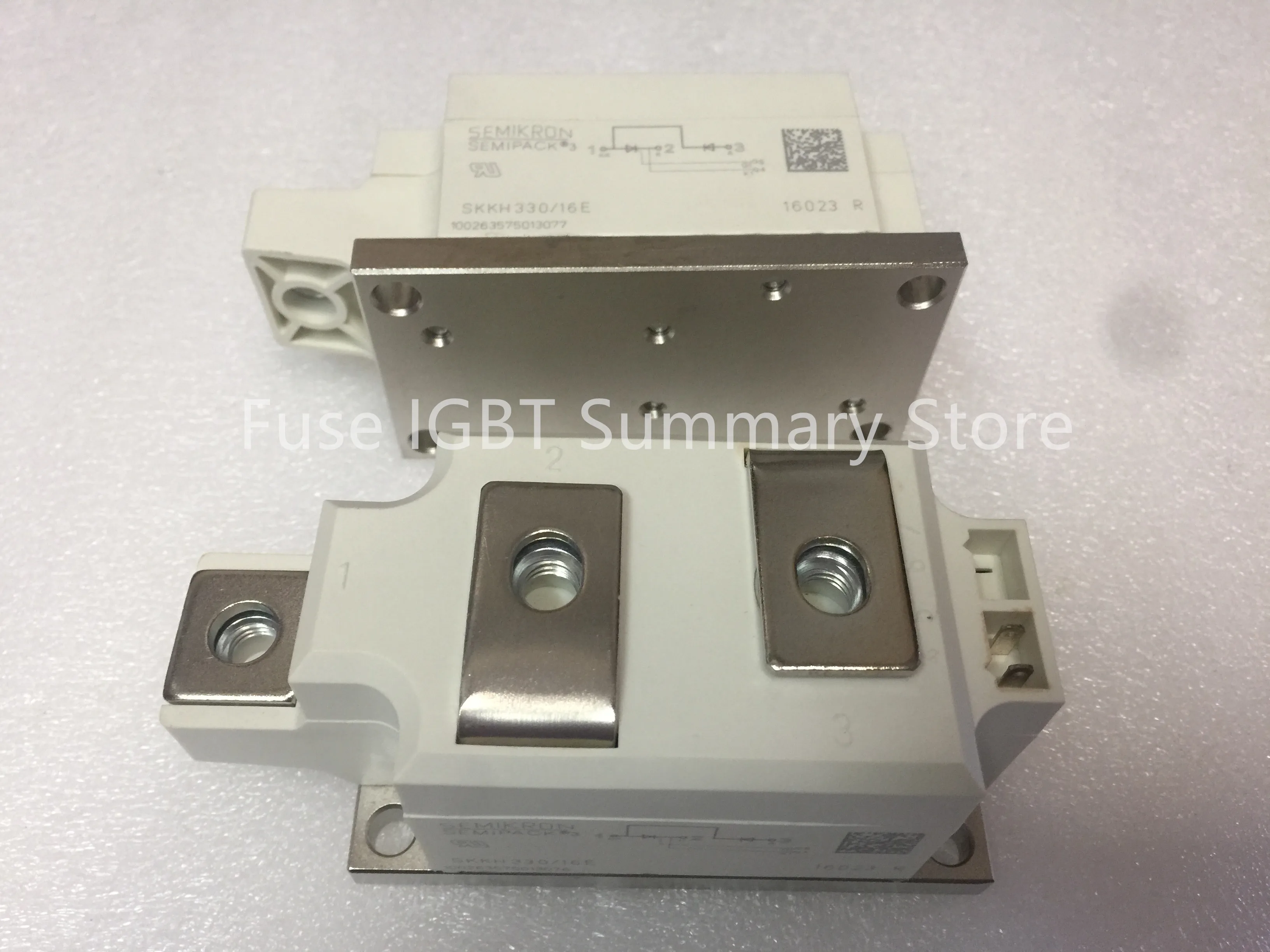 SKKT330/18E SKKT330/16E SKKT330/14E SKKT330/12E SKKT330/08E SKKH330/16E Free Shipping Brand New Original Module