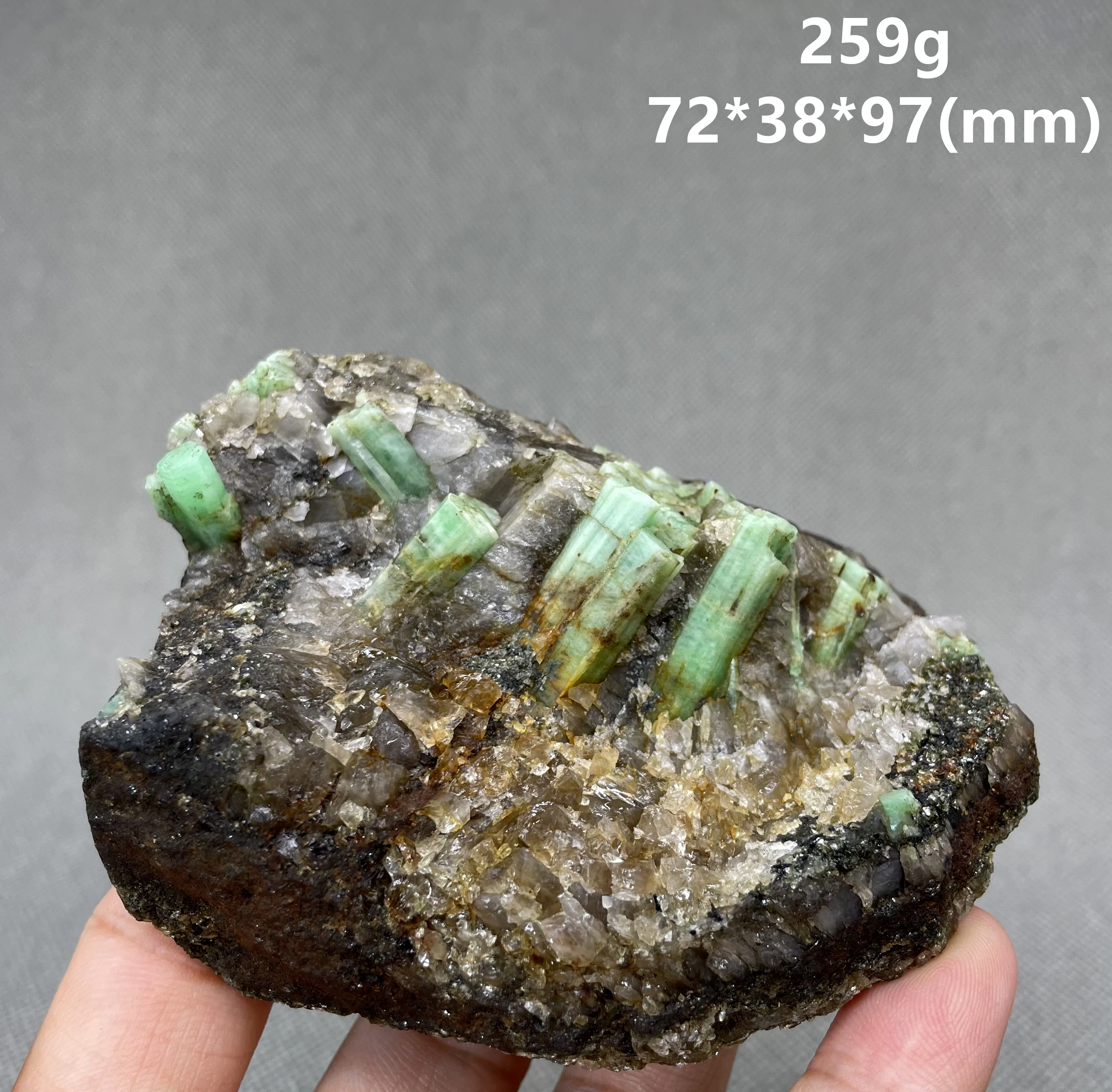 

NEW! BIG! 100% Natural green emerald mineral gem-grade crystal specimens stones and crystals quartz crystals