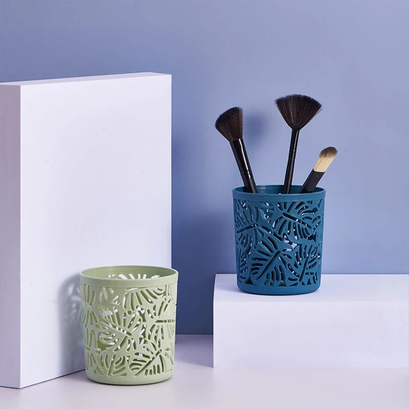 

Hollow Flower Brush Storage Pen Pencil Pot Holder Container Desk Organizer Gift Plastic Lace Hollow Pen Holder Office Supplies