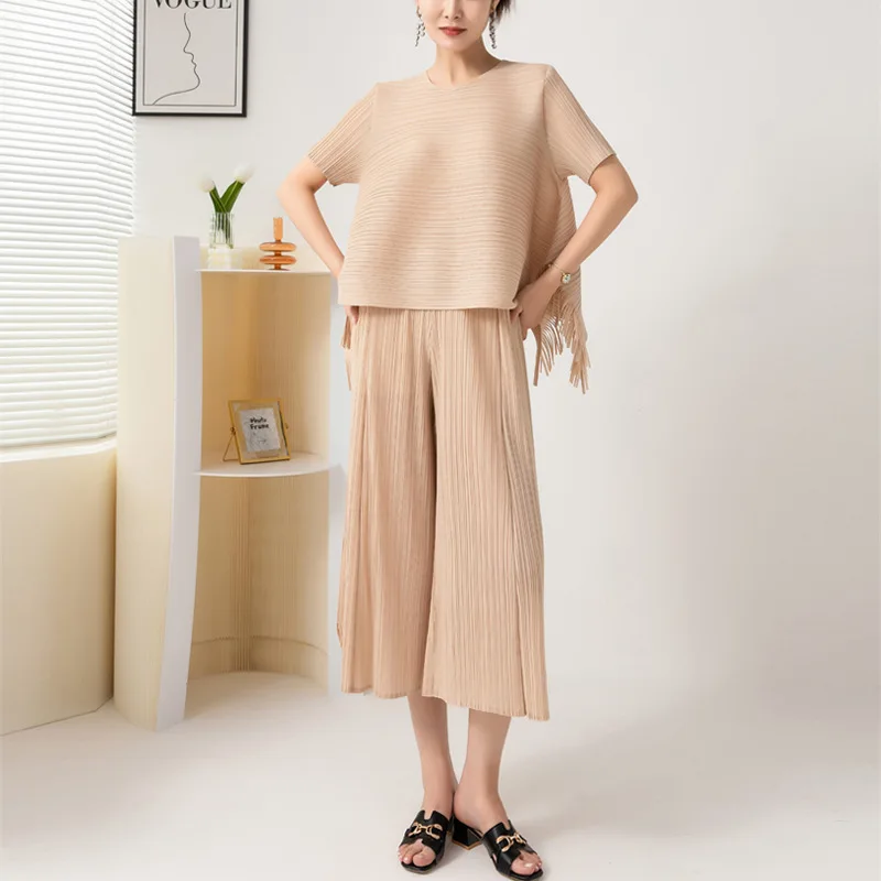 Two piece sets womens outifits Miyake Pleated Fashion Solid Loose Large Size High Street  Summer  Short top and Pants Sets Tide