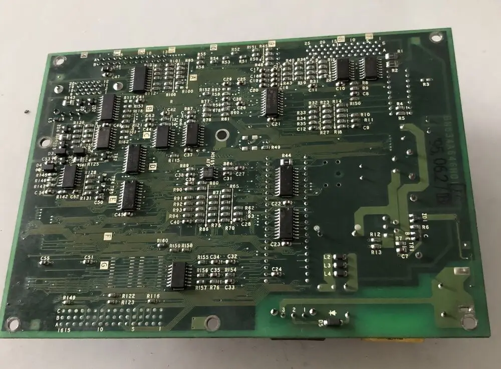 

Один используемый пульт управления Mitsubishi RX211C