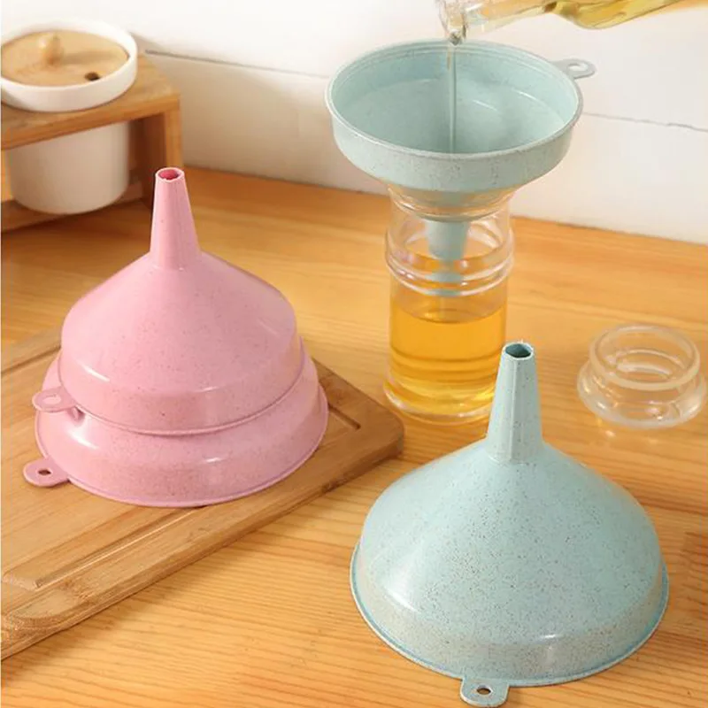 1pc Plastic Funnel Kitchen Oil and Wine Liquid Dispenser Funnel Large Caliber Can Be Hung Funnel Kitchen Tools Funnel