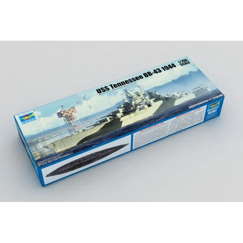 

Hobby Kit Trumpeter 05782 1/700 USS Tennessee BB-43 1944 - Scale Model Kit DIY Toy