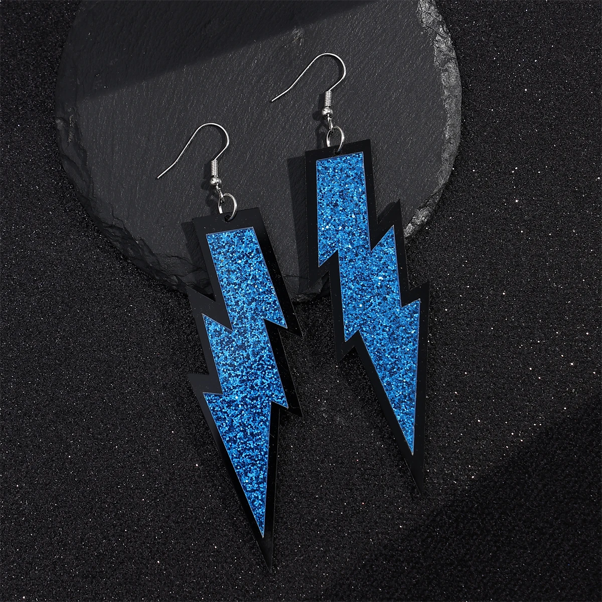 Серьги-подвески большого размера со сверкающими молниями в стиле ретро