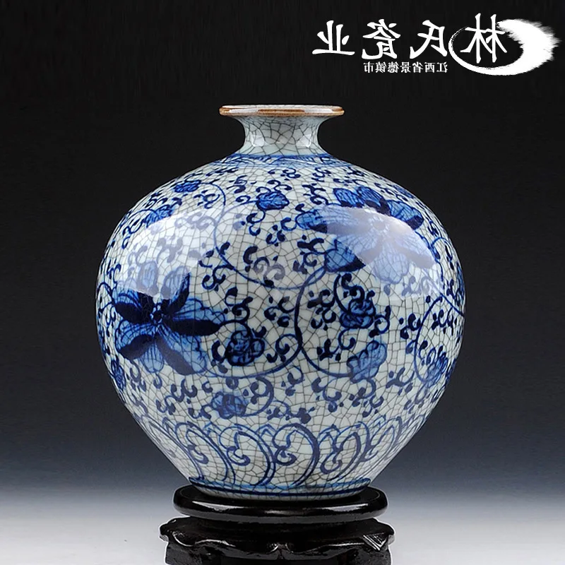 

Ceramic Jingdezhen Chinese Blue-and-white Tie-twig Arrangement Pomegranate Vase and Flower Ornaments