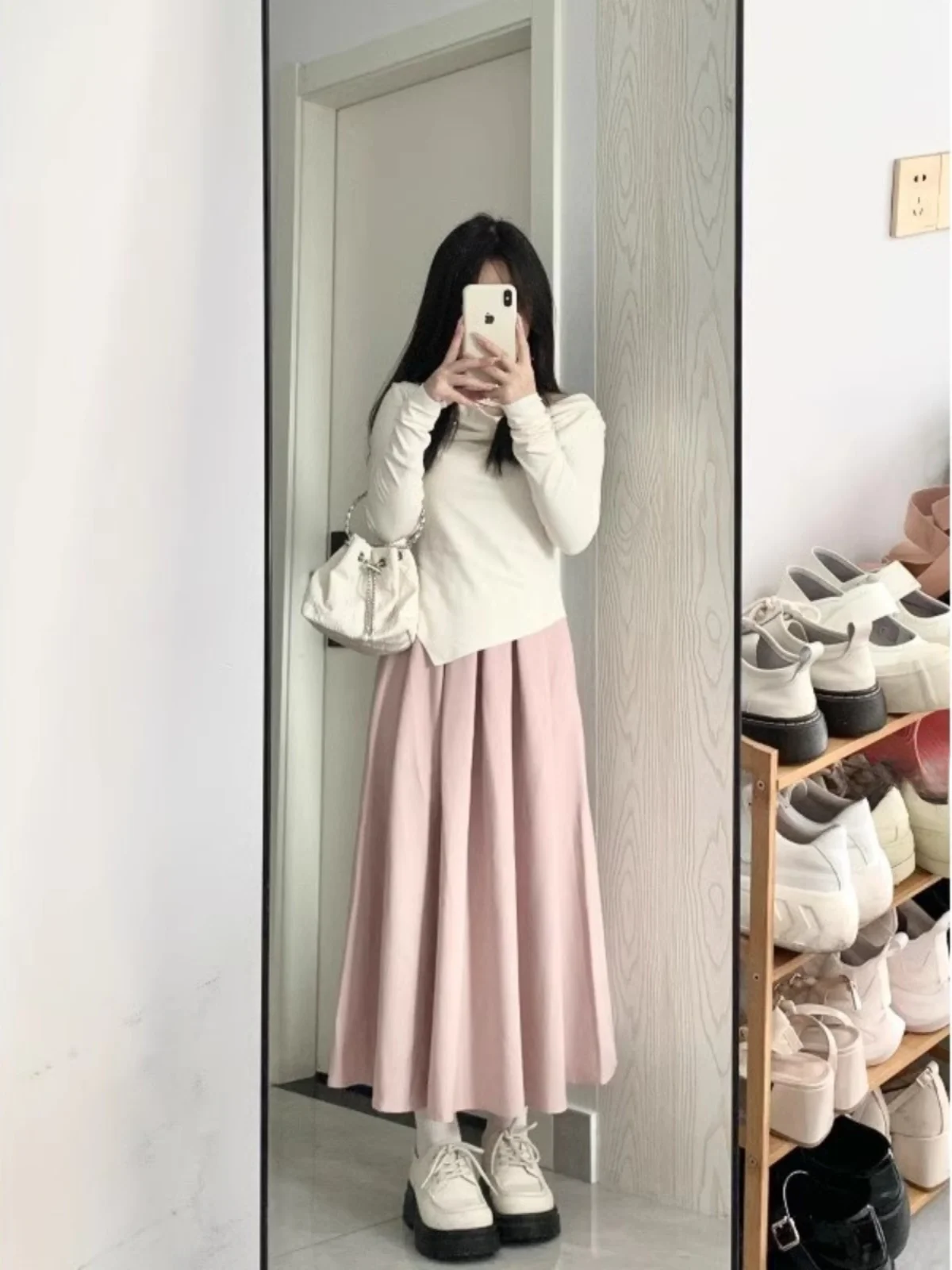 Европейские товары элитный дизайн 2025 новый модный темперамент облегающая нижняя