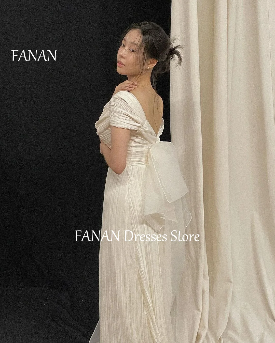 Фото FANAN Элегантные корейские свадебные платья принцессы 웨딩드레스 с вырезом лодочкой цвета слоновой кости из тафты с низкой спинкой, индивидуальные платья невесты размера плюс №4