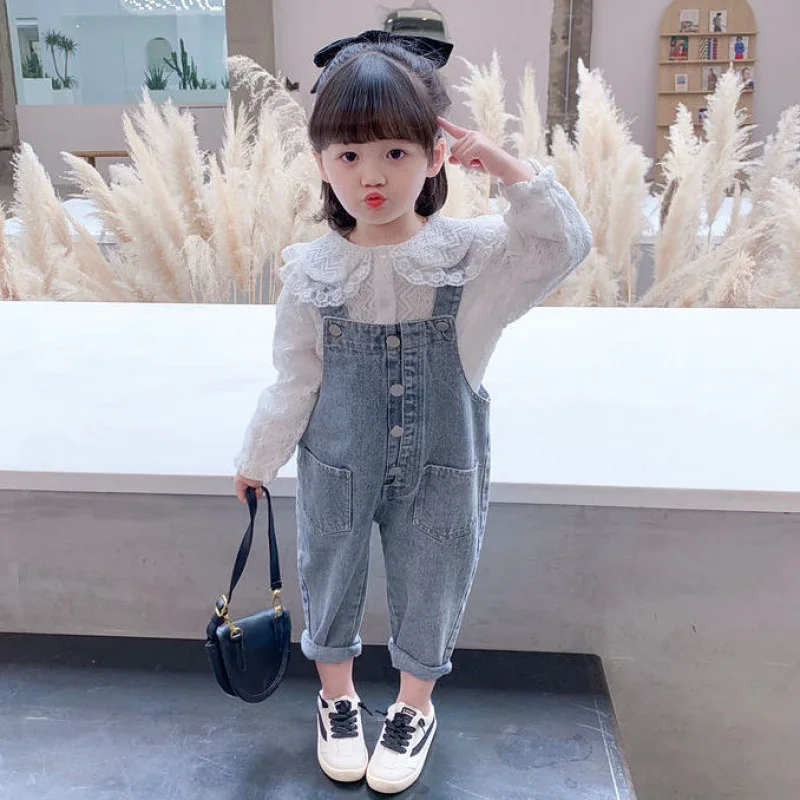 

Girls Spring and Autumn Suit 2022 New Autumn Western-style Girls Long Sleeve Shirt + Denim Bib Two-piece Set Kids Clothes