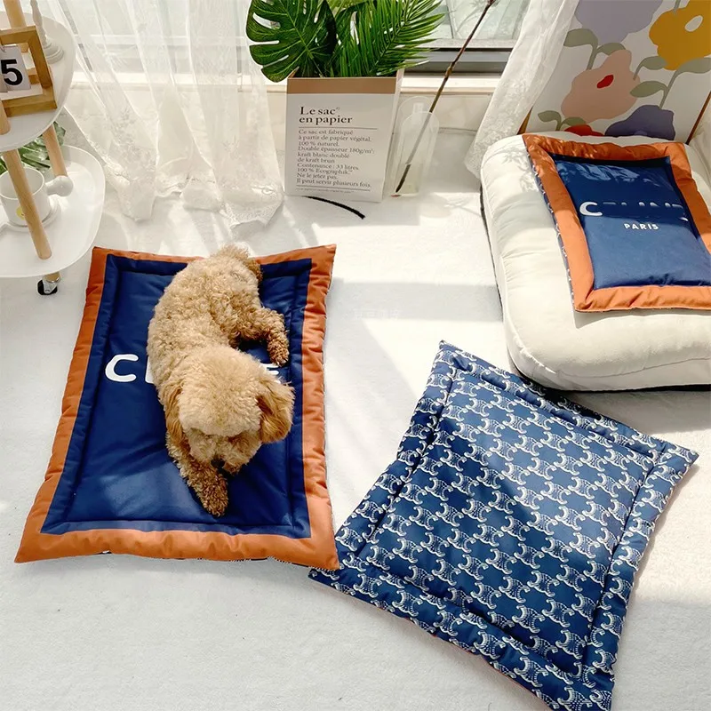 Dog Blanket Sofa Pet Cat Soft Pad Bed for Puppy Chihuahua Cushion Home Rug Keep Warm Sleeping Mat for Small Medium Dog Accessory