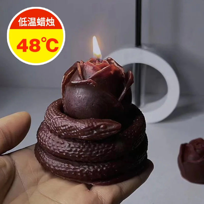 Шуян Wensoft Township48 ℃ Низкотемпературная сексуальная свеча змеиная роза против