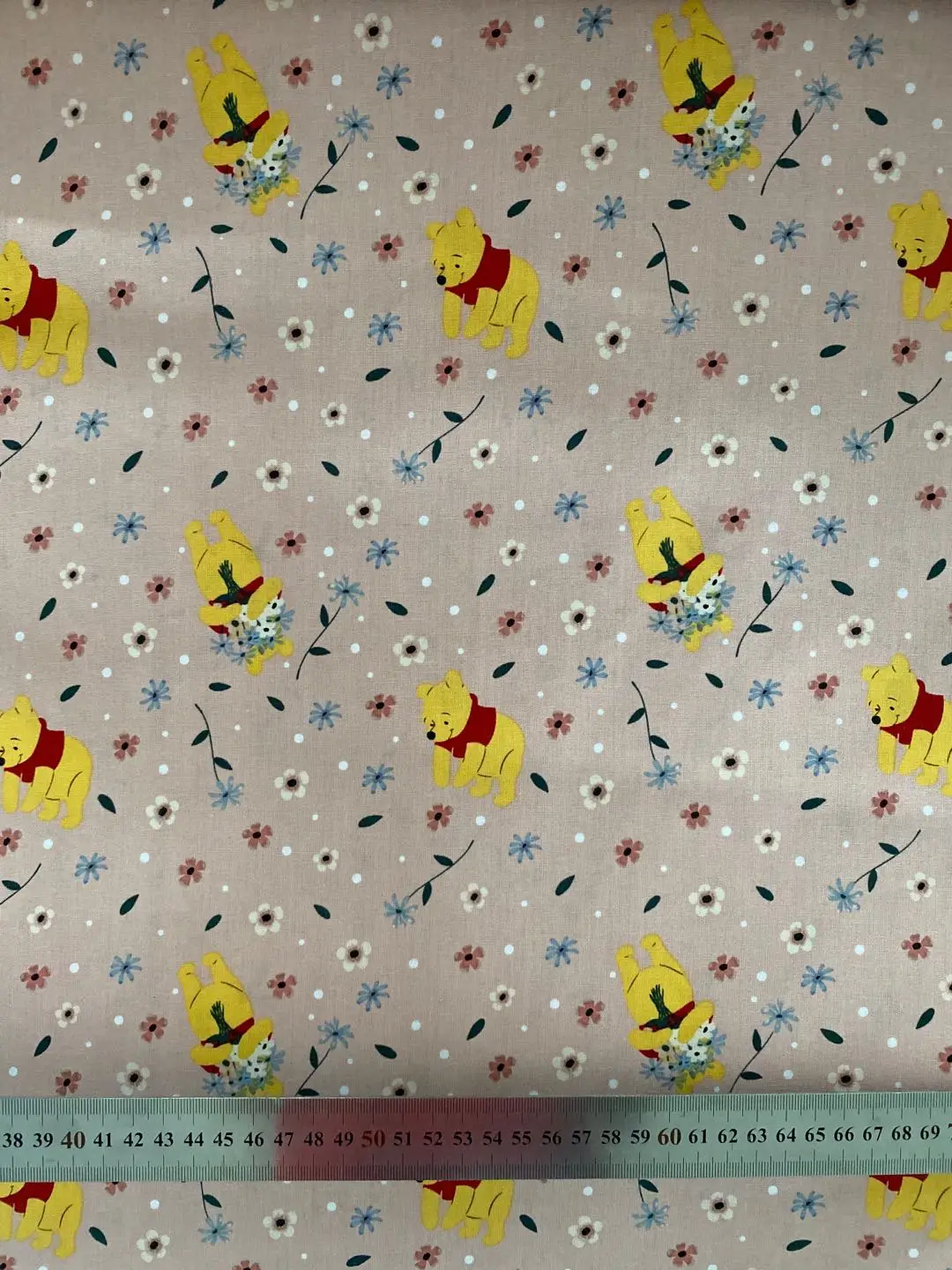 Мультфильм Дисней Винни Пух 100% хлопчатобумажная ткань материал лоскутное шитье