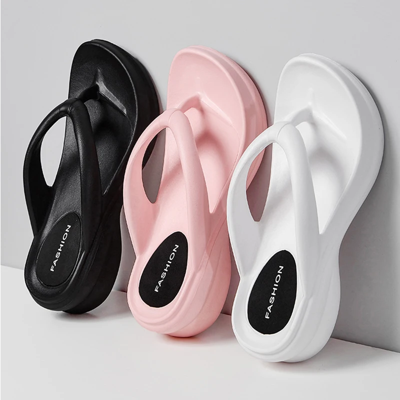 

Women Sand Beach Flip Flops Wedge Heels Outside The Seaside Beach Sandals Thick-bottomed Flip-flops Outdoor Slides Summer Shoes