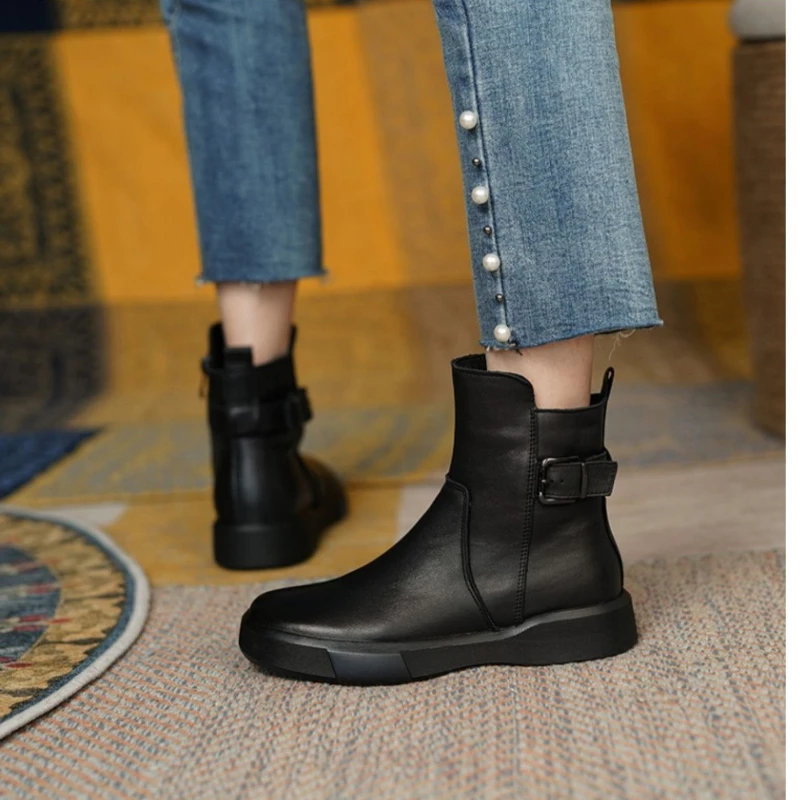 Winter Plush Women's Ankle Boots Side Zipper Vintage Leather Shoes for Women Buckle Strap Round Toe Casual Short botas de mujer