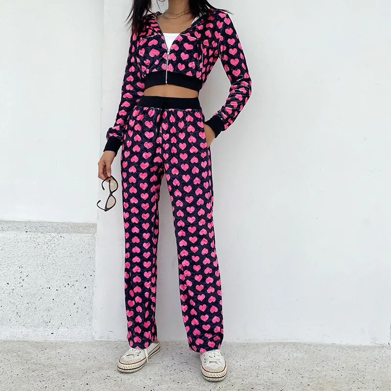 

Women Short Tops Long Pants Two Piece Set Hoodies Loose Casual Sweatshirts Suits Love Heart Printed Y2k Hooded Sweatshirts Set