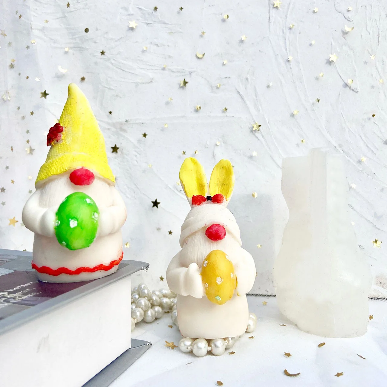 

3D Easter Rabbit Gnome Statue Candle Mold Funny Resin Casting Concrete Plaster Nordic Nisse Figurine Silicone Mold 2022