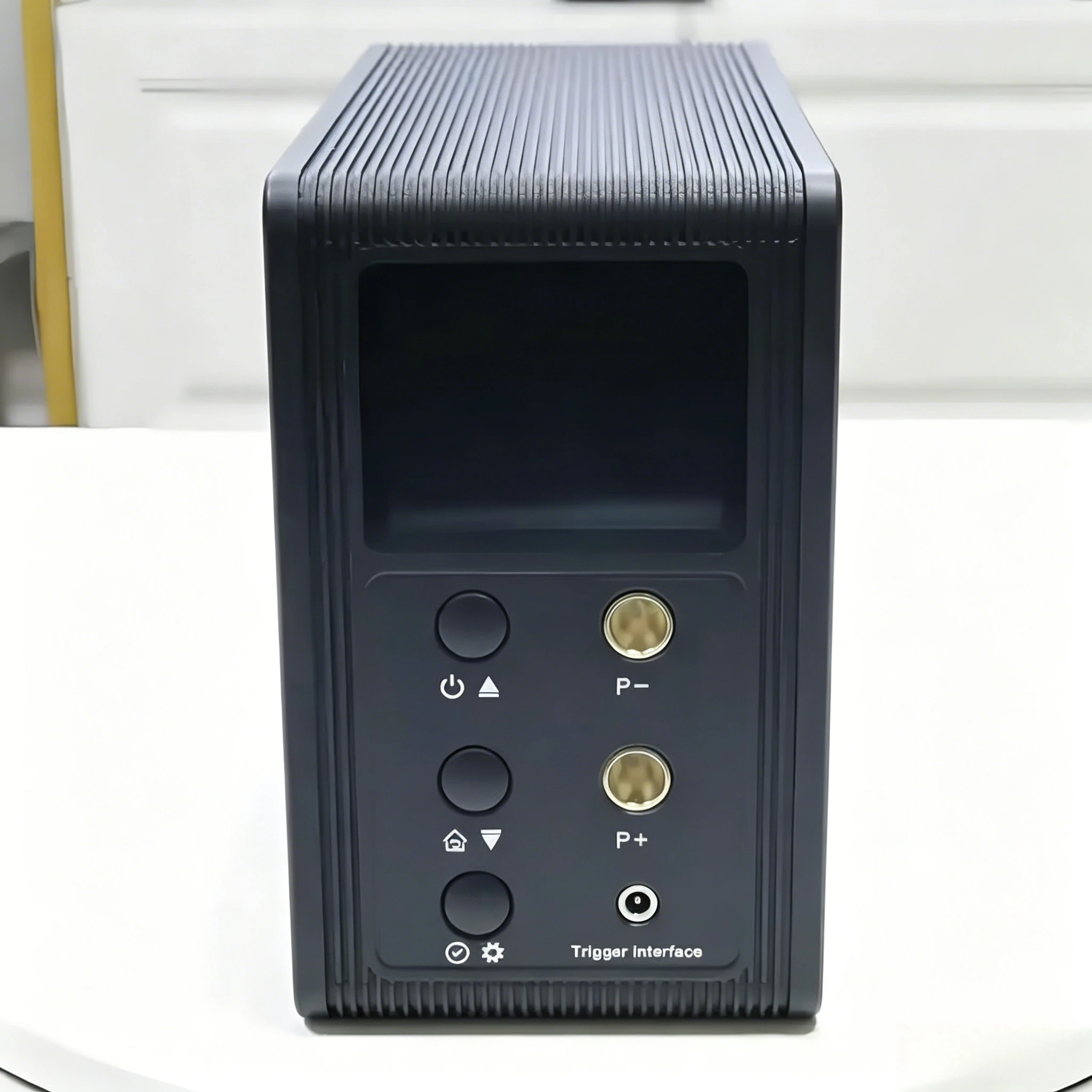 Фото Сварочный аппарат AWithZ P30C 21.8KW для точечной сварки литиевых аккумуляторов 18650, сварка до 0.8 мм №2
