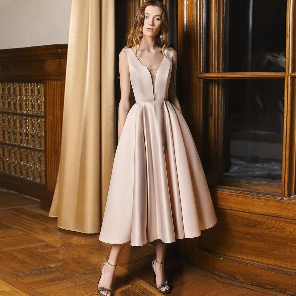 

2022 Custom Color Vintage Satin Evening Dress Sleeveless V Neck Tea Length Simple Prom Dress For Woman Short Party Dresses