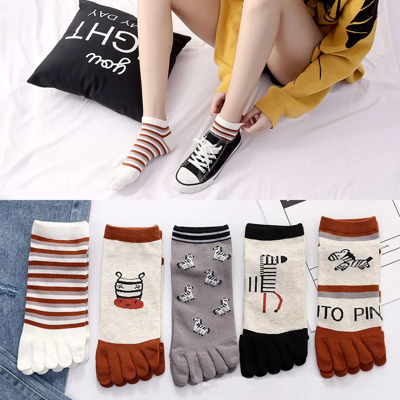 Носки женские хлопковые в японском стиле милые с мультяшным - Цена: 899.74