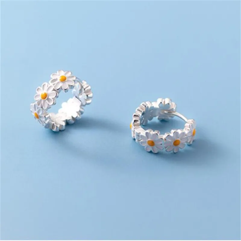 

925 Sterling Silver Daisy Flower Hoop Earring For Women Girls Birthday Party Wedding Jewelry Gift Pendientes eh1820